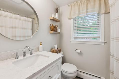 27 Avon Street Sanford ME 04073