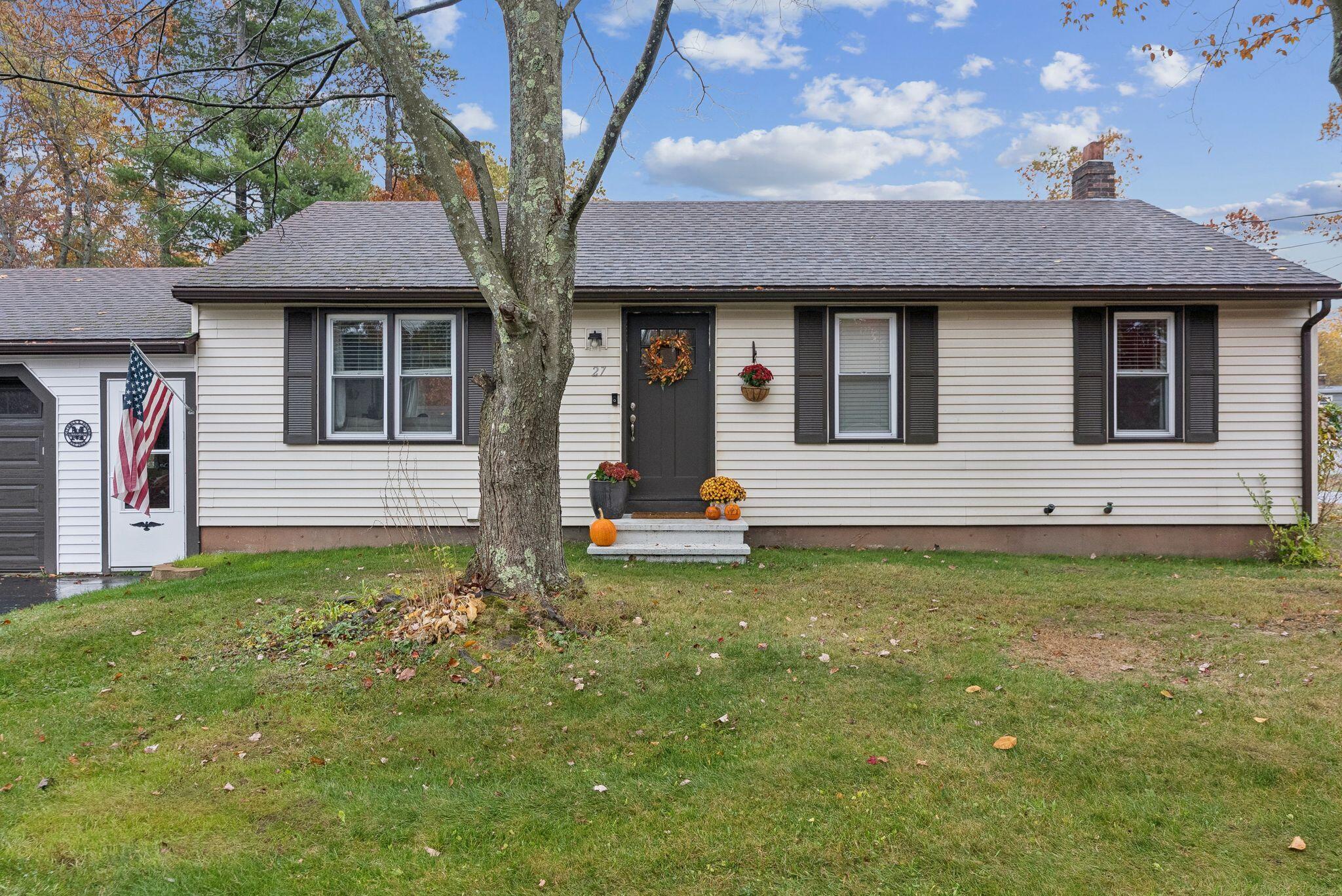 27 Avon Street Sanford ME 04073