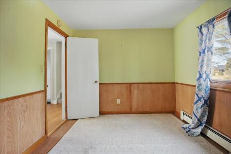 142 Hogan Road Lewiston ME 04240