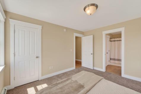 15 Nautical Drive Cumberland ME 04110