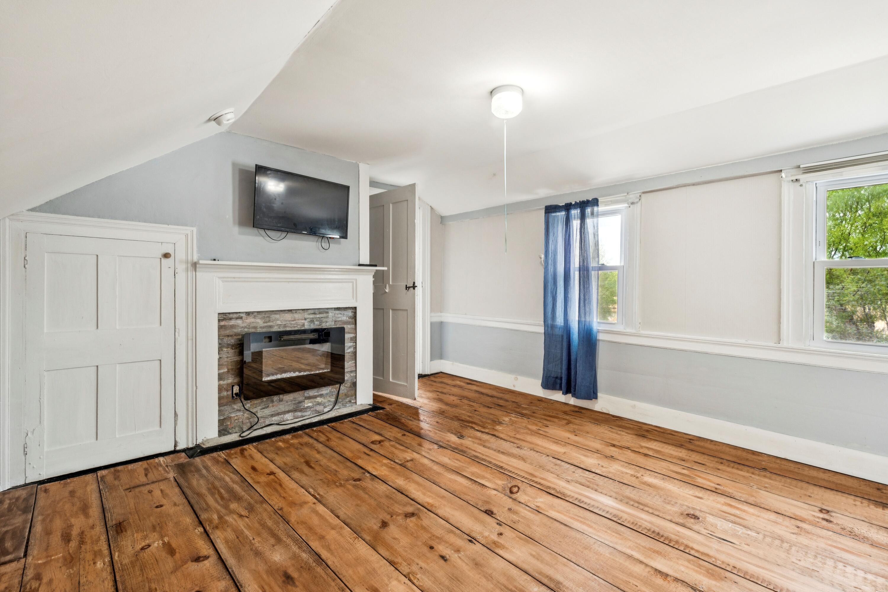 112 Payne Road Scarborough ME 04074