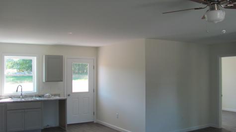 18 Thurlow Drive Oxford ME 04270