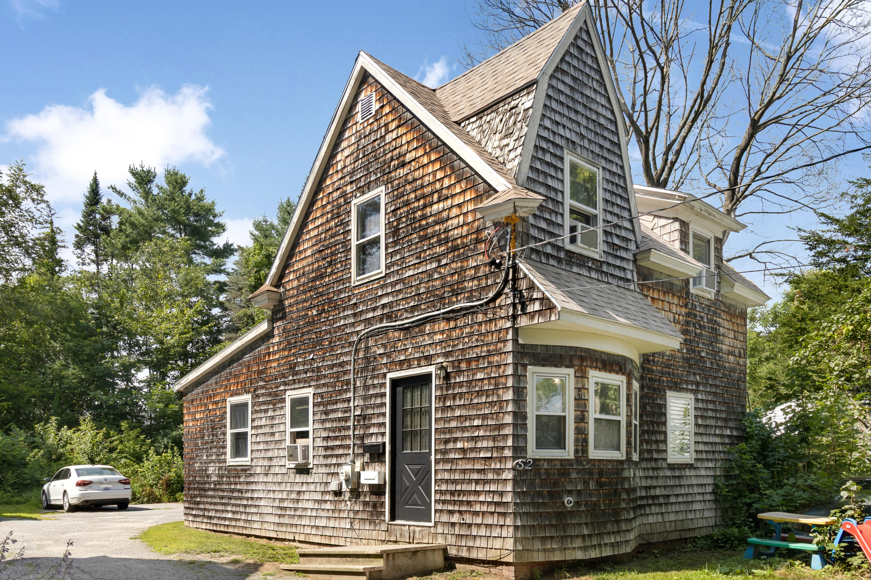 52 Harvard Street Auburn ME 04210