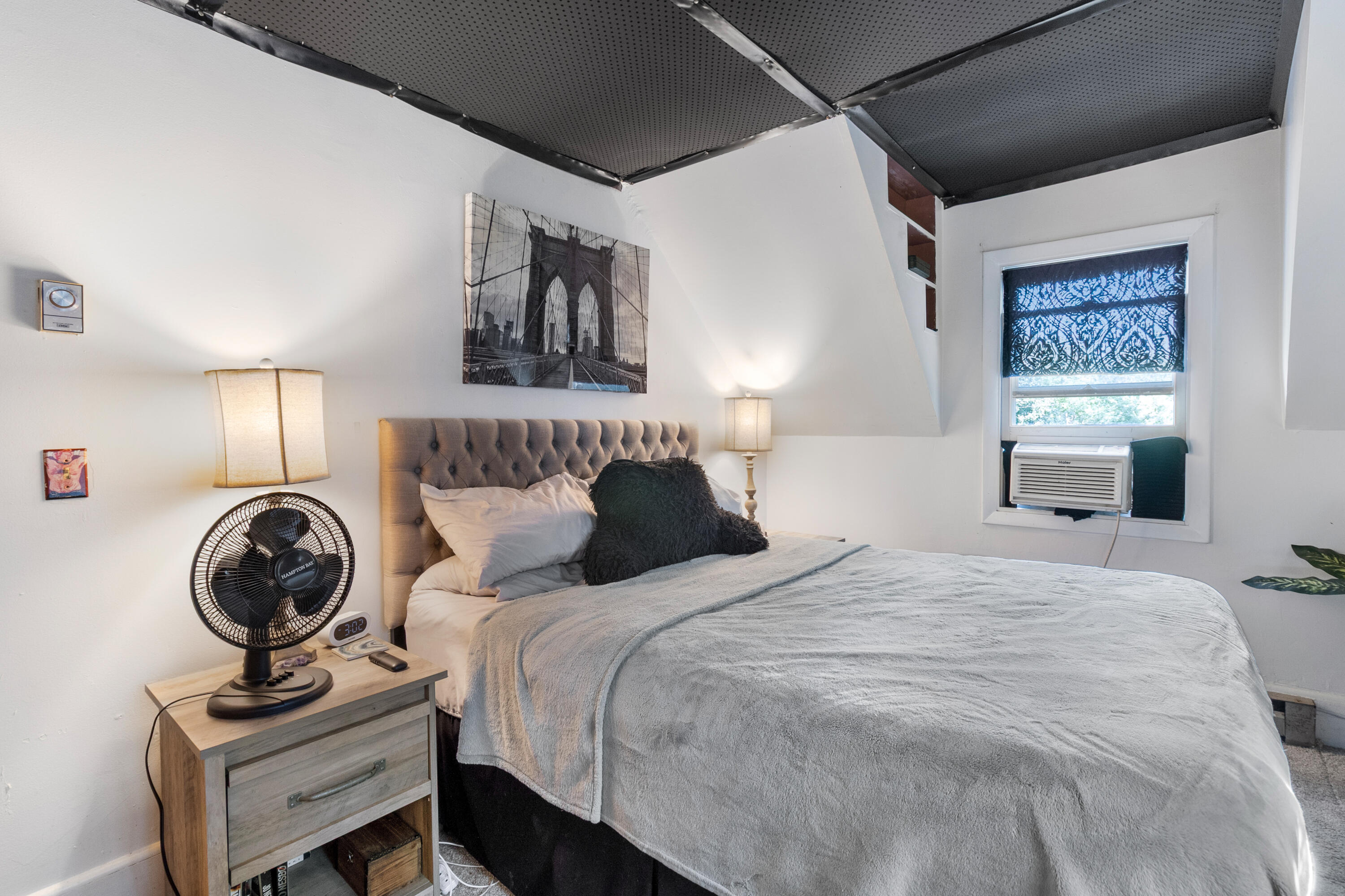 52 Harvard Street Auburn ME 04210