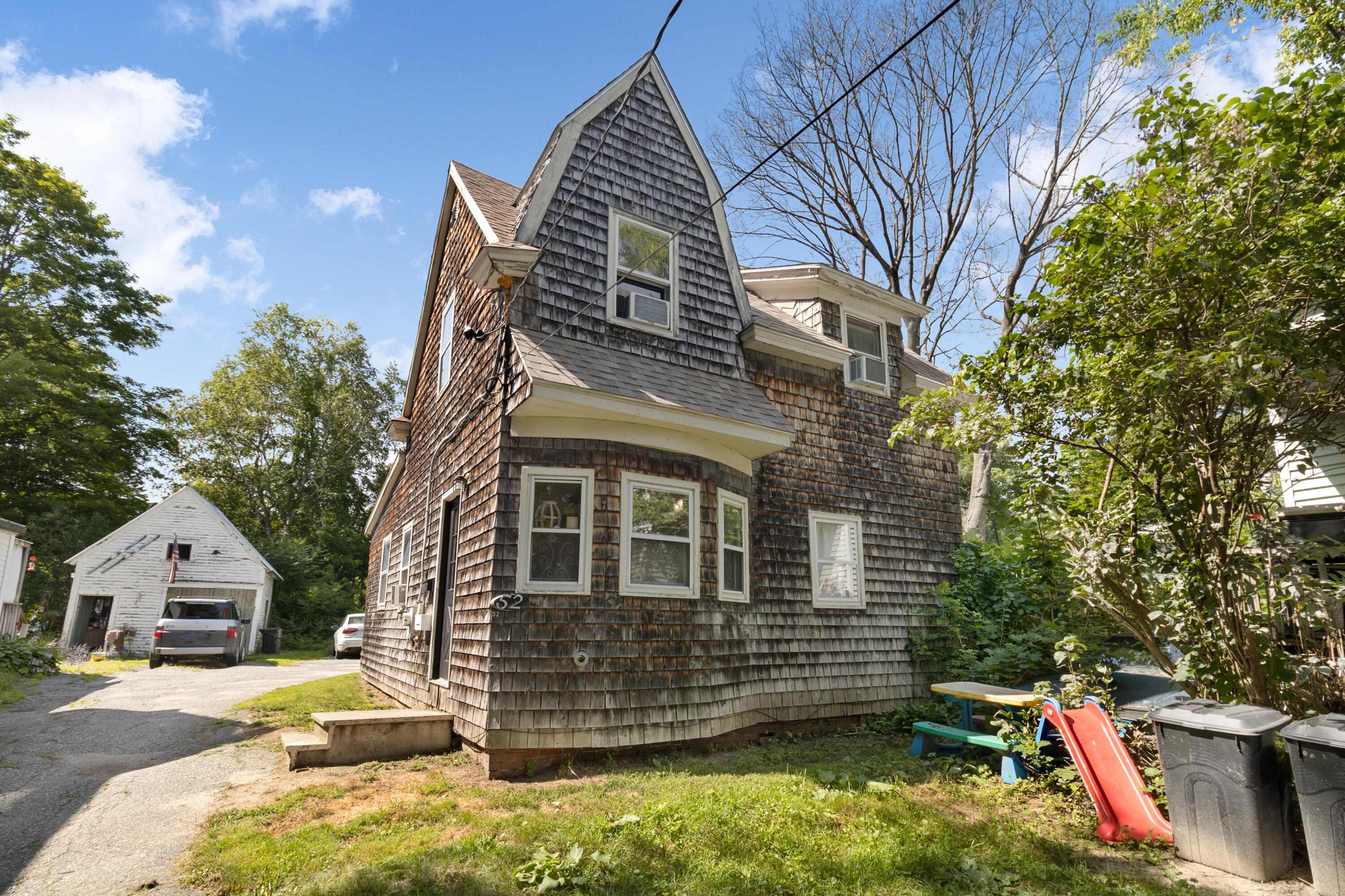 52 Harvard Street Auburn ME 04210