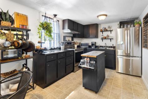 52 Harvard Street Auburn ME 04210