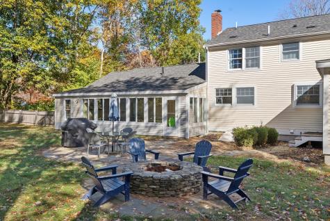 13 Hedgerow Drive Cumberland ME 04021