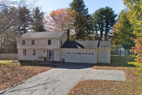 13 Hedgerow Drive Cumberland ME 04021
