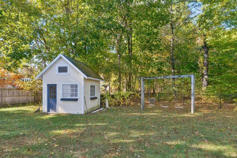 13 Hedgerow Drive Cumberland ME 04021