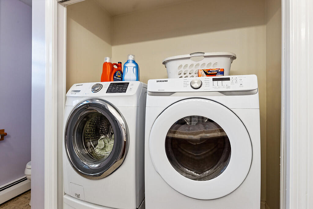 33 Belfast Augusta Road E Searsmont ME 04973