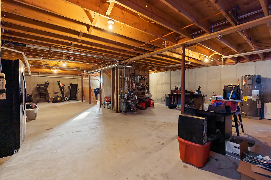 33 Belfast Augusta Road E Searsmont ME 04973