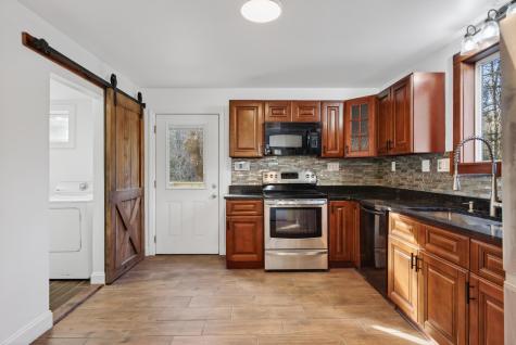 510 Roosevelt Trail Casco ME 04015