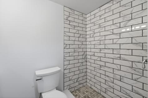 510 Roosevelt Trail Casco ME 04015