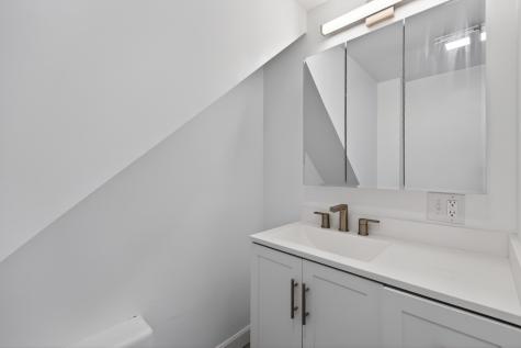 510 Roosevelt Trail Casco ME 04015