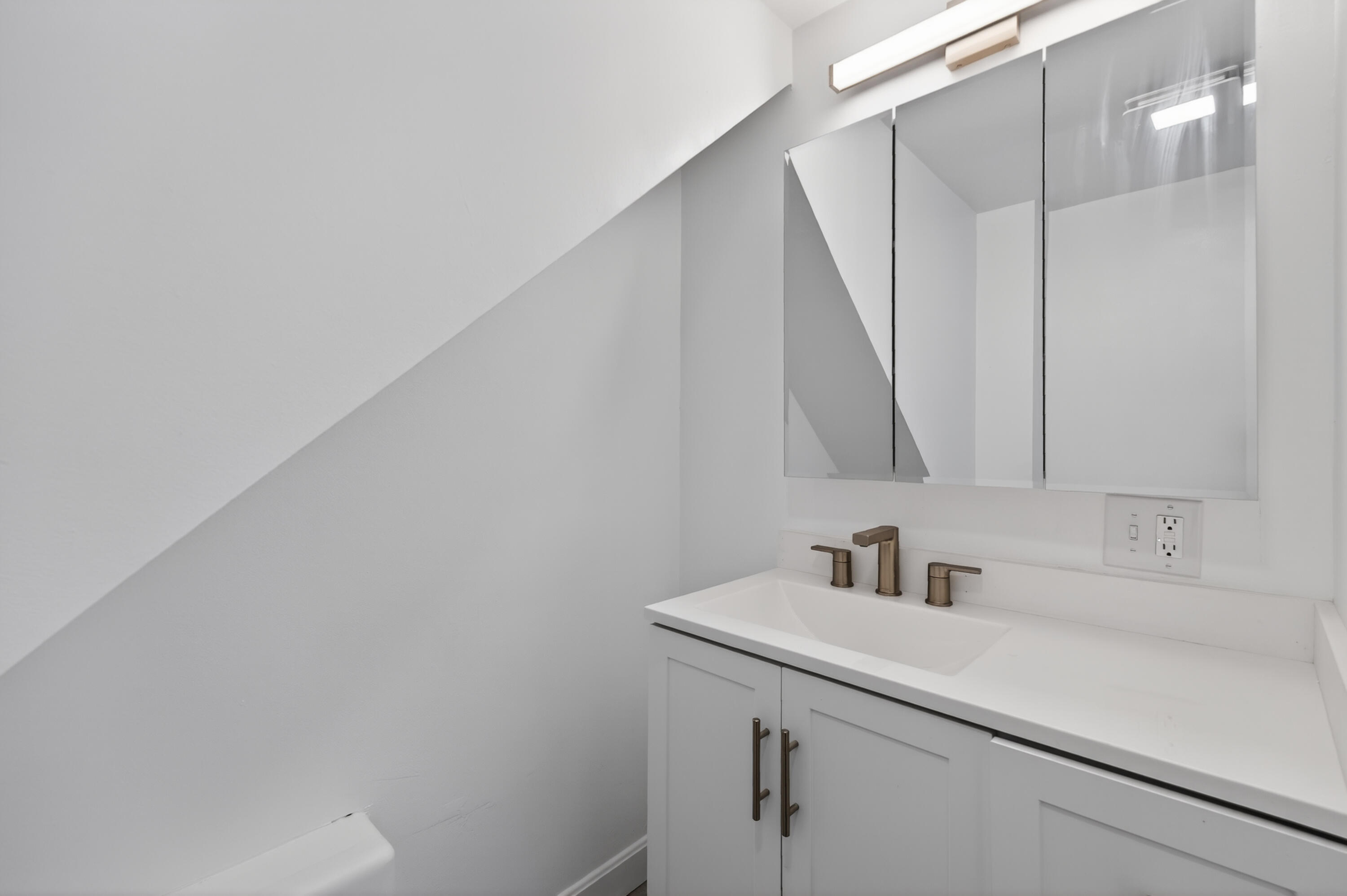 510 Roosevelt Trail Casco ME 04015