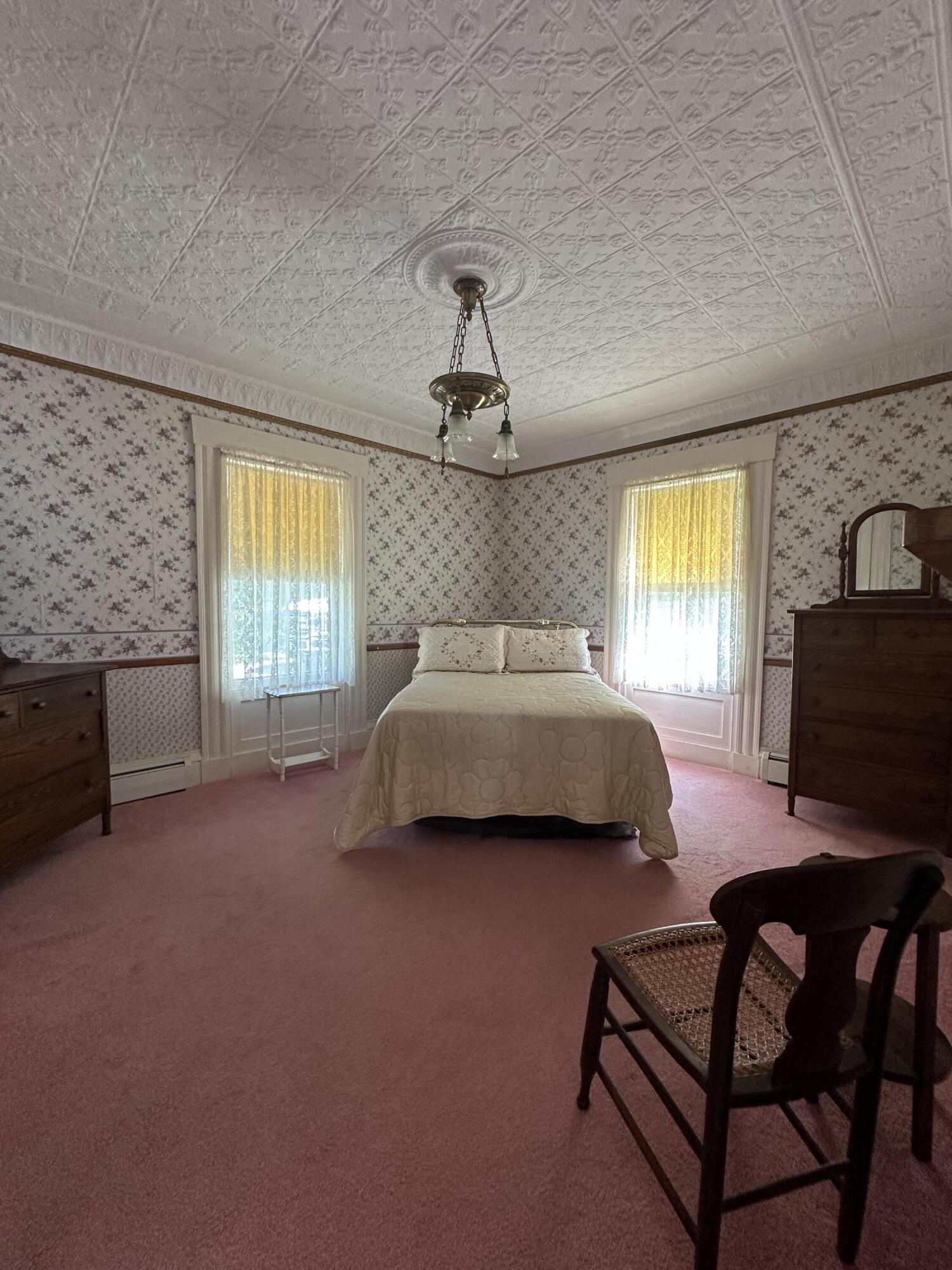 24 Old Route 1 Waldoboro ME 04572