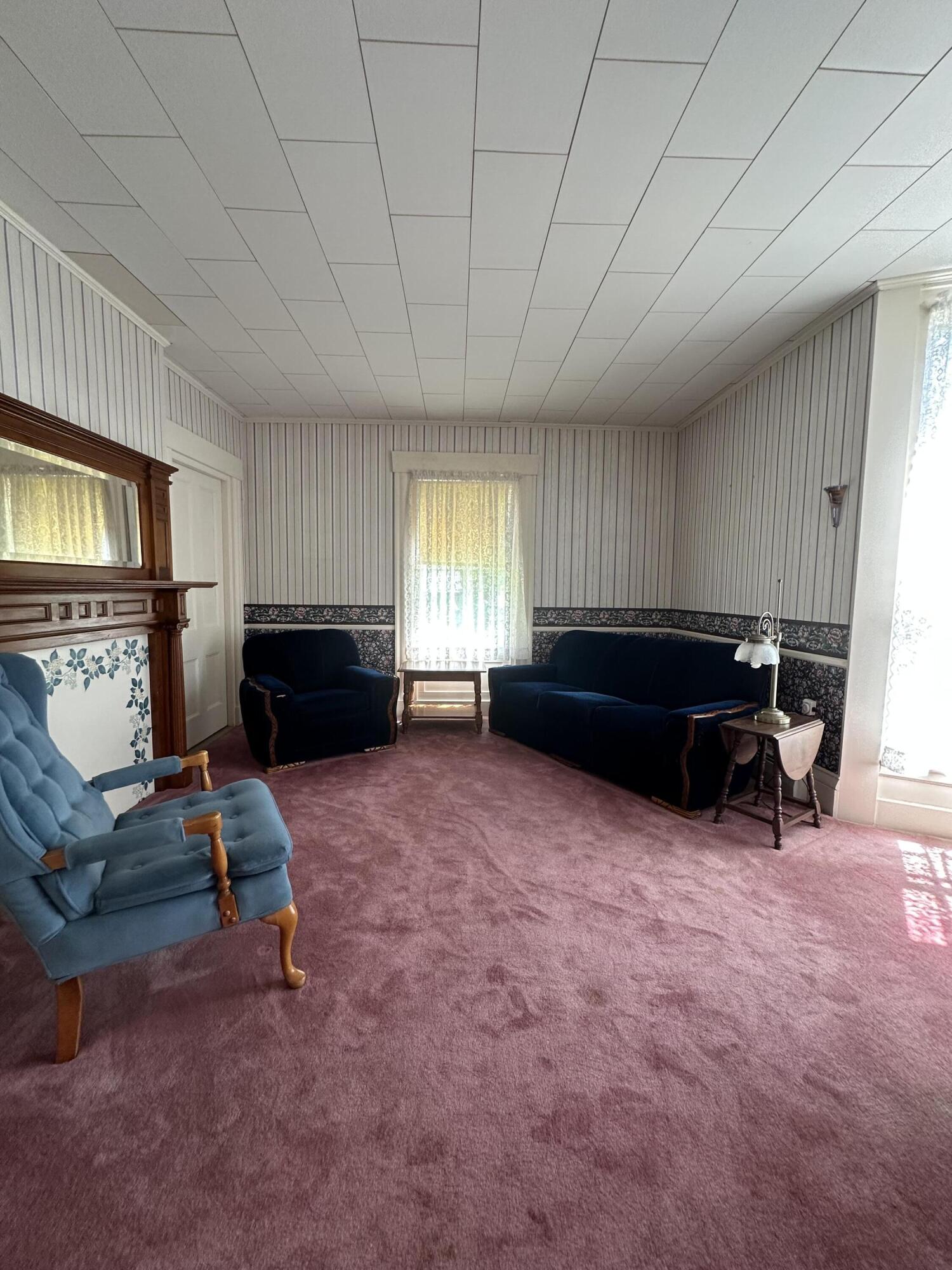 24 Old Route 1 Waldoboro ME 04572