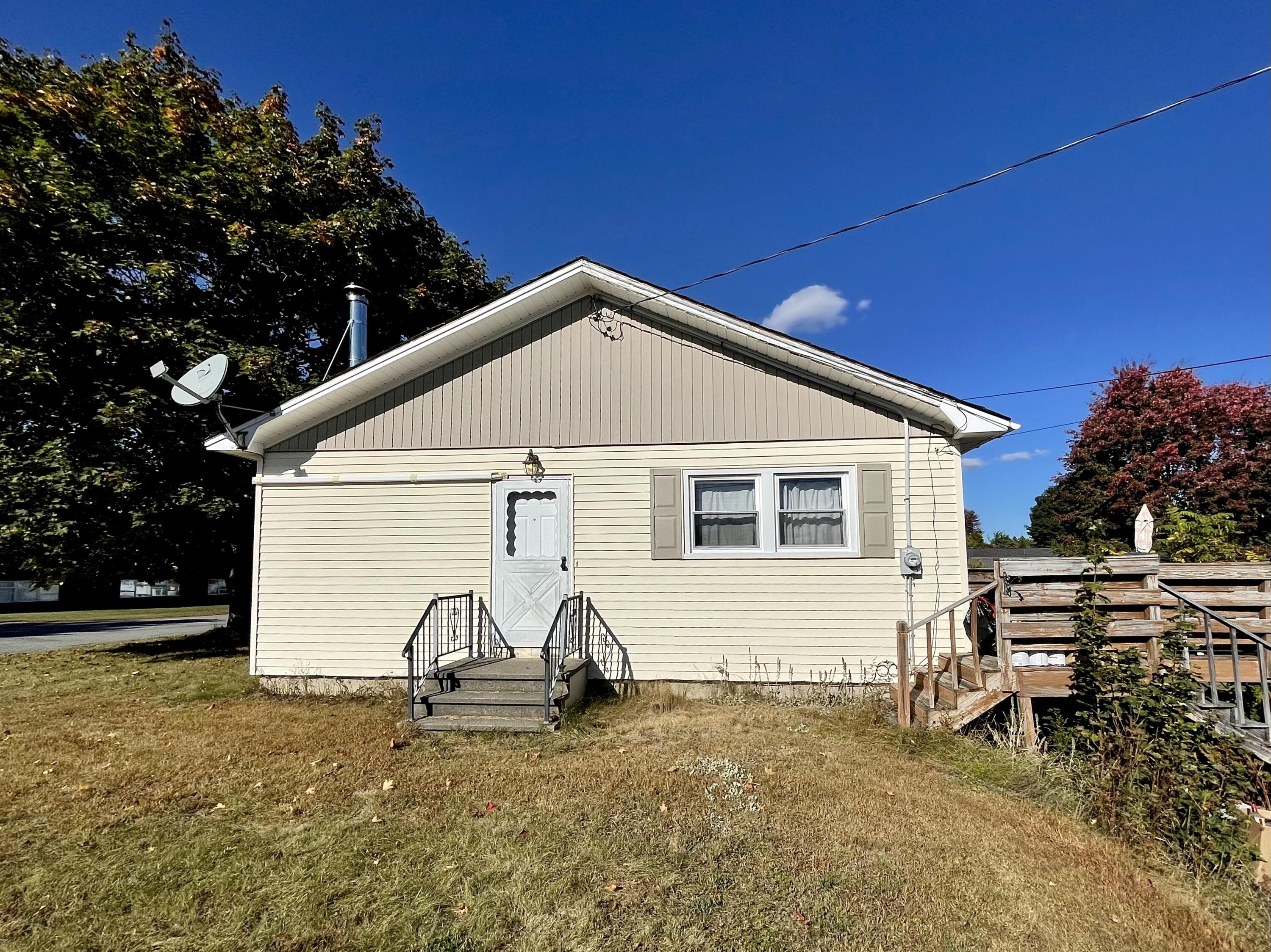 29 North Street East Millinocket ME 04430