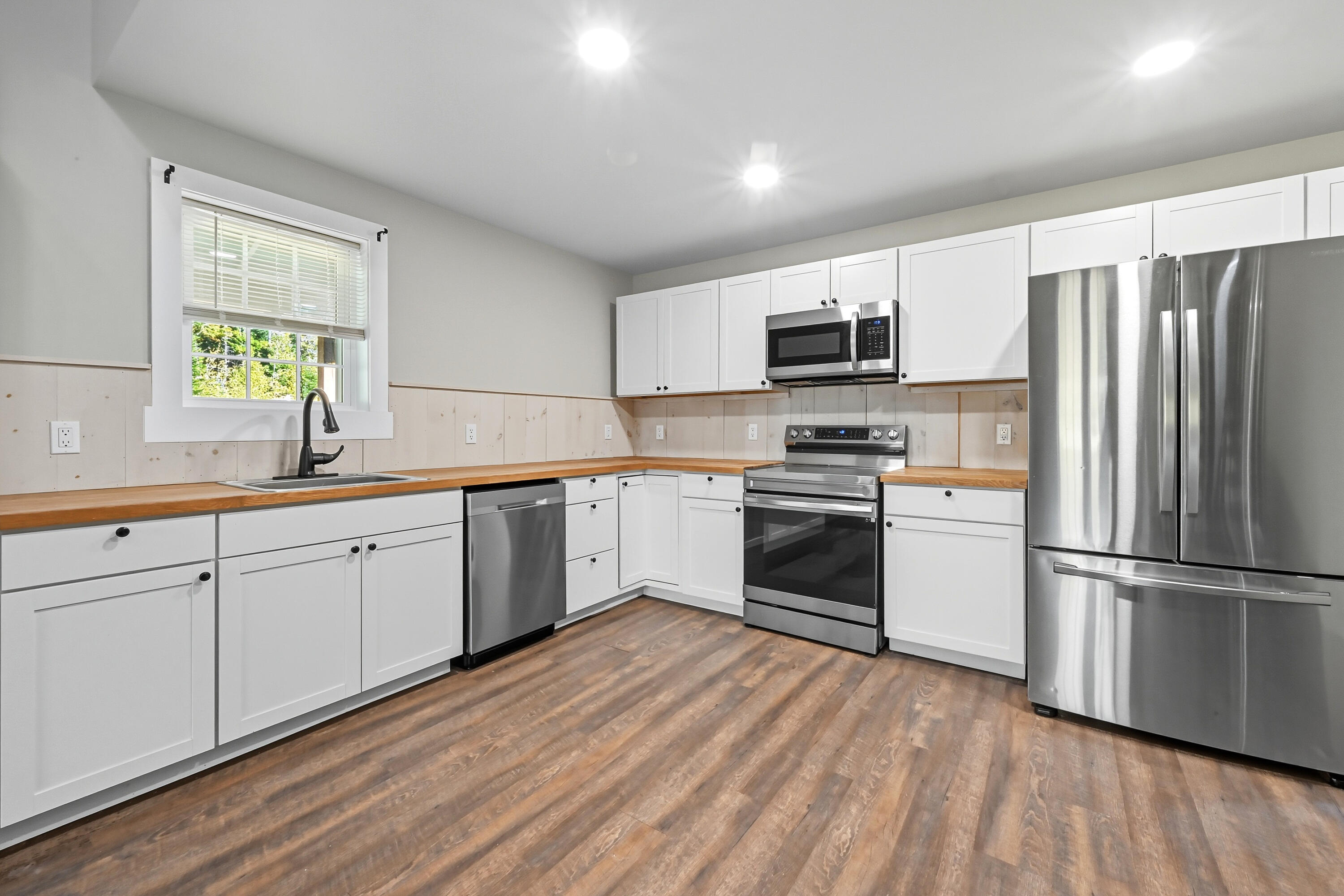 18 Big Snow Way Rangeley ME 04970