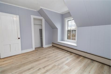 15 Marston Street Norway ME 04268