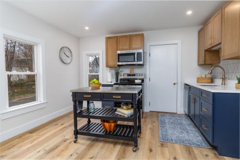 15 Marston Street Norway ME 04268