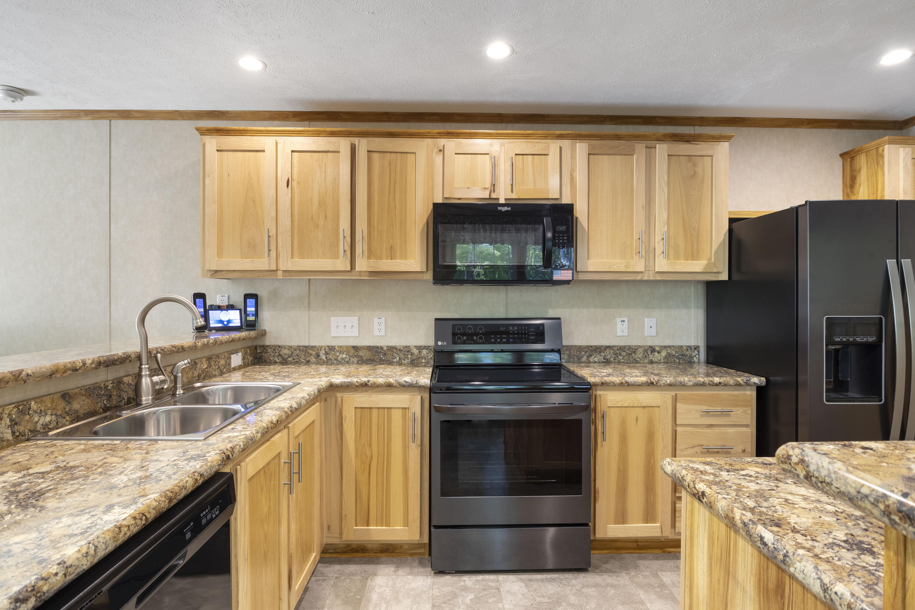 19 Old Route 26 Paris ME 04281