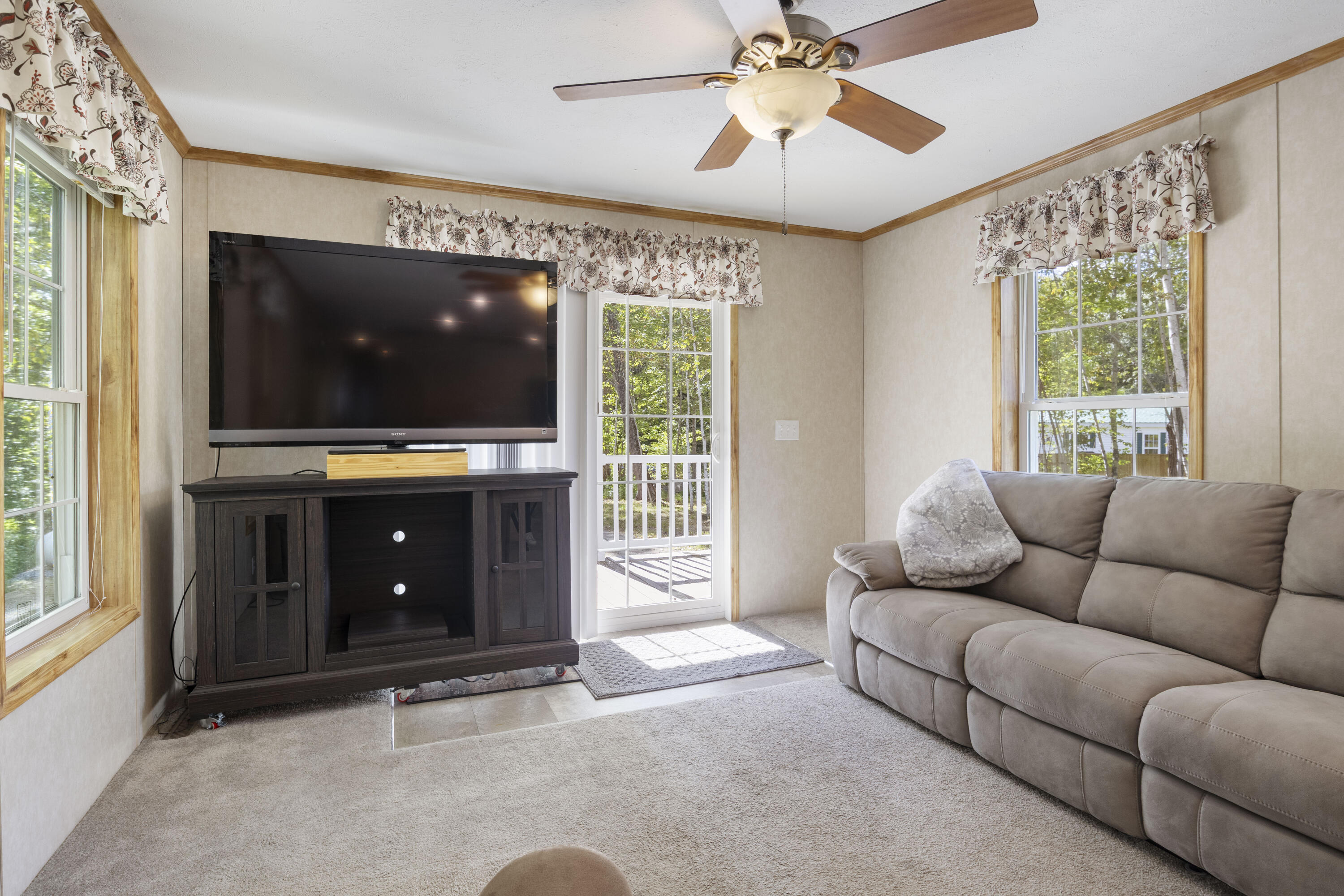 19 Old Route 26 Paris ME 04281