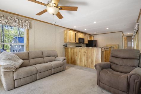 19 Old Route 26 Paris ME 04281