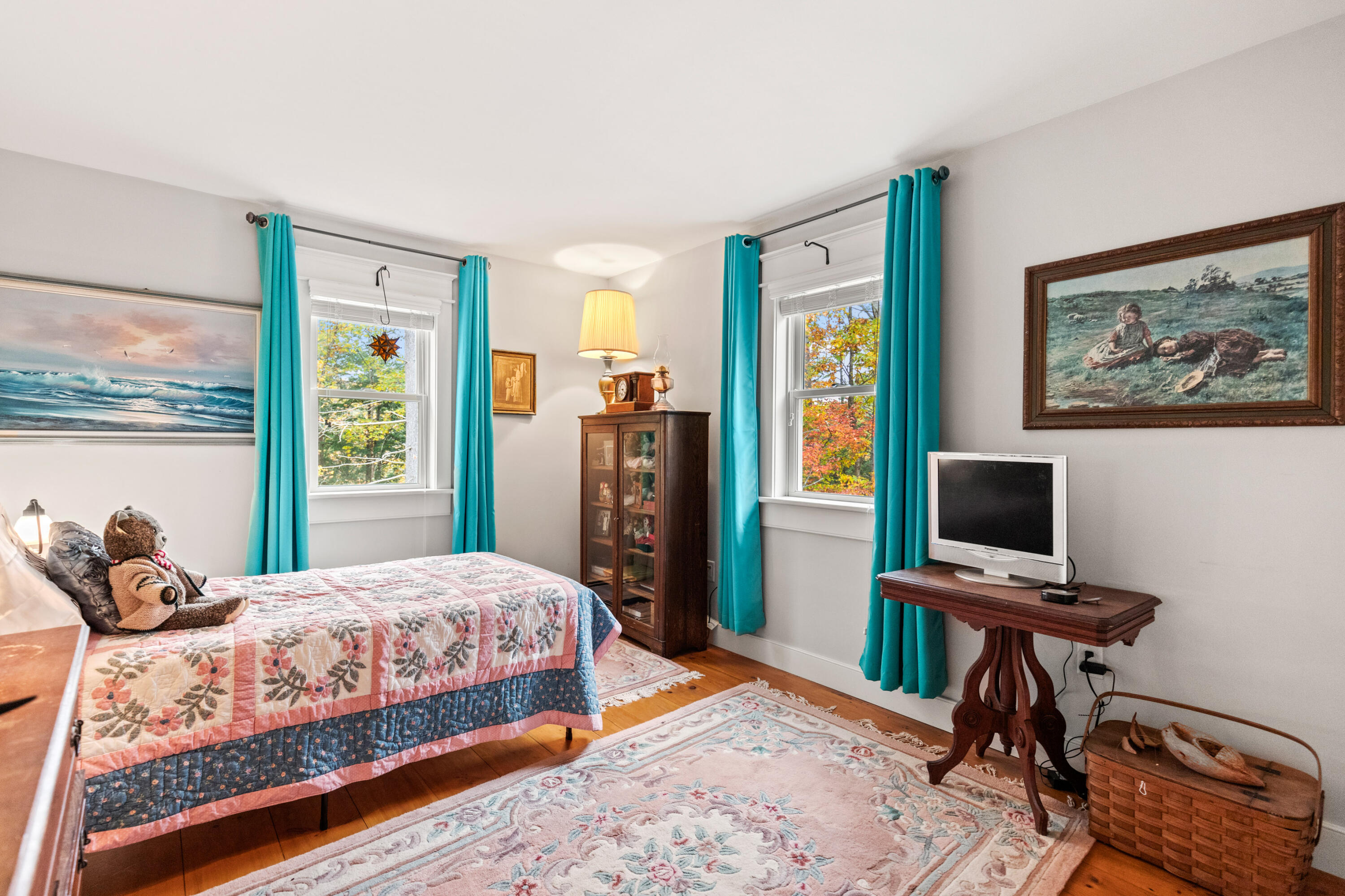 26 Stewart Street Parsonsfield ME 04047