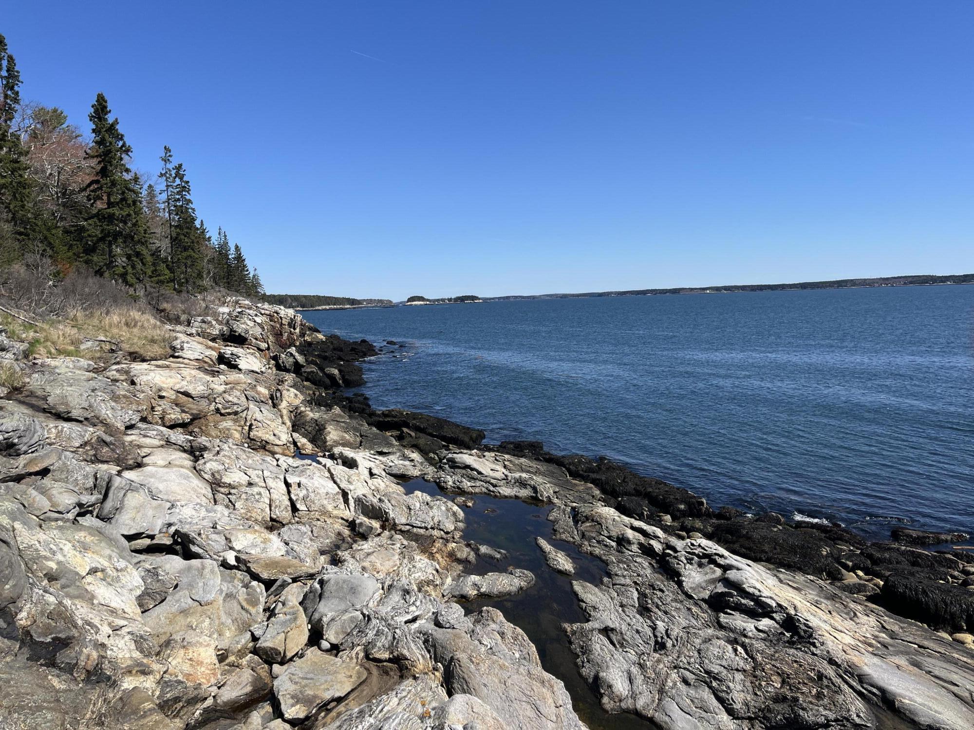 21 White Road Georgetown ME 04548