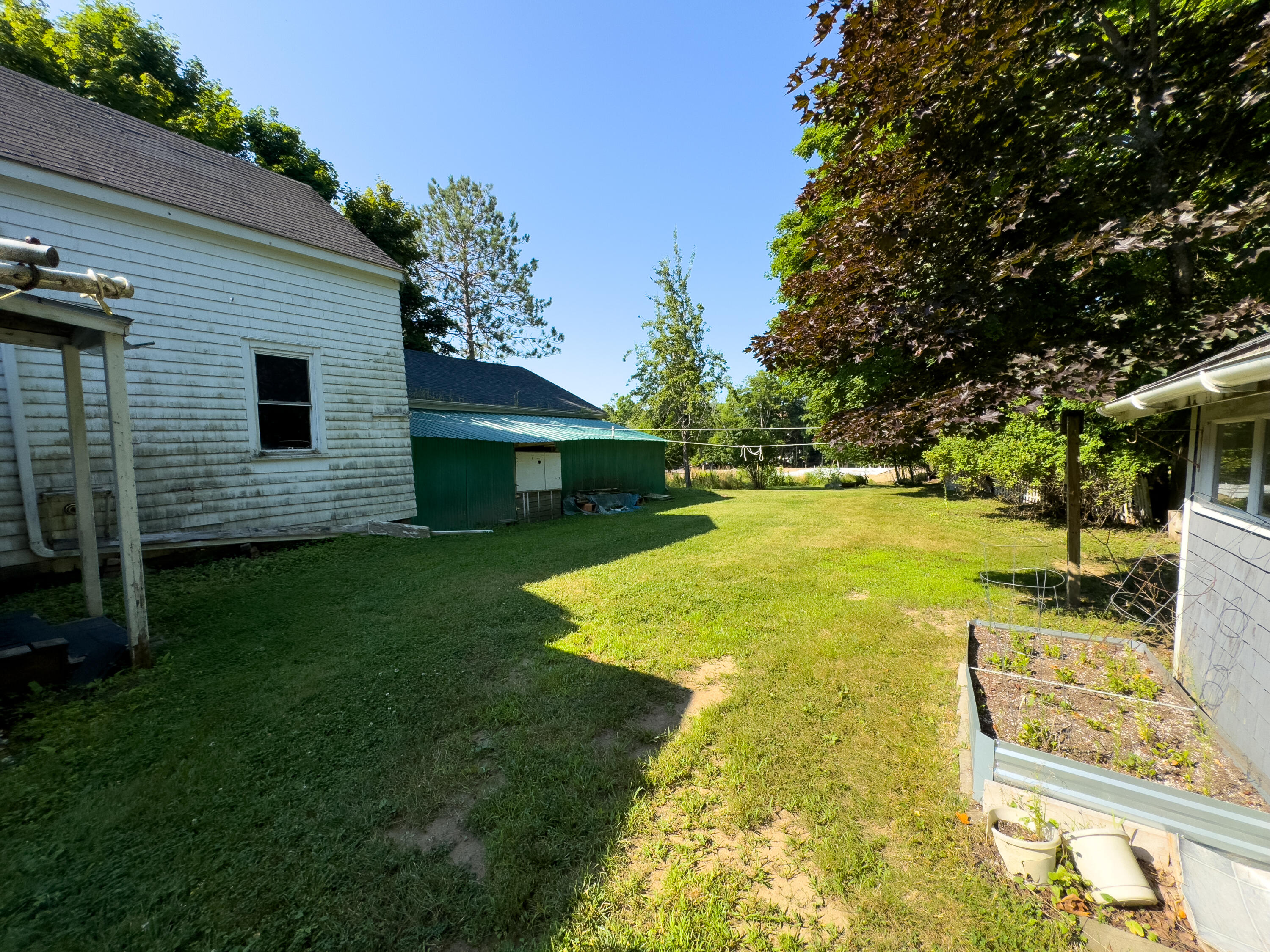 18 Bruce Street Machias ME 04654