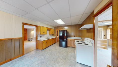 18 Bruce Street Machias ME 04654