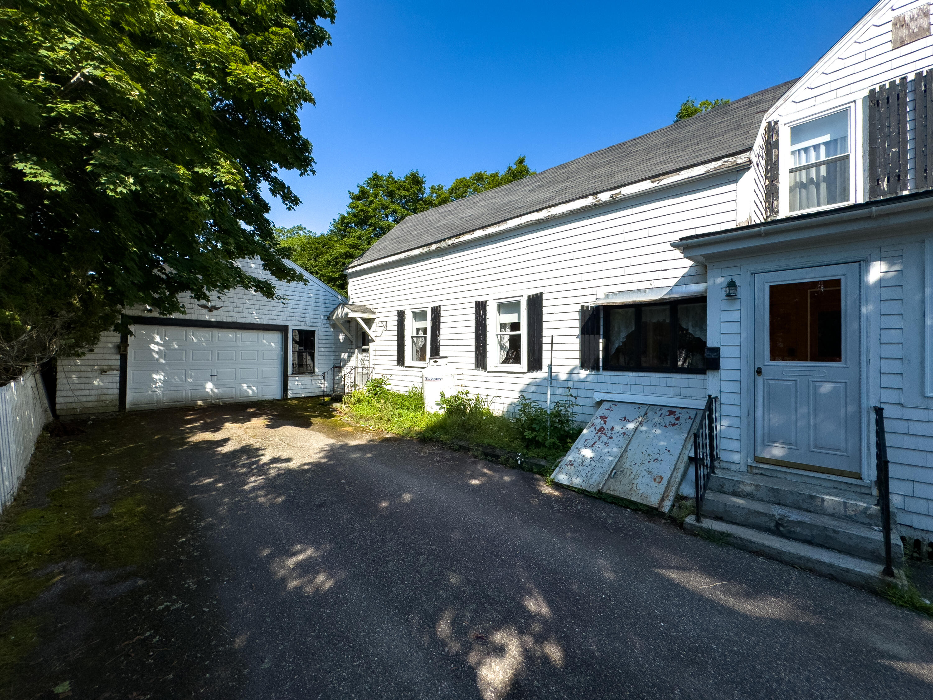 18 Bruce Street Machias ME 04654