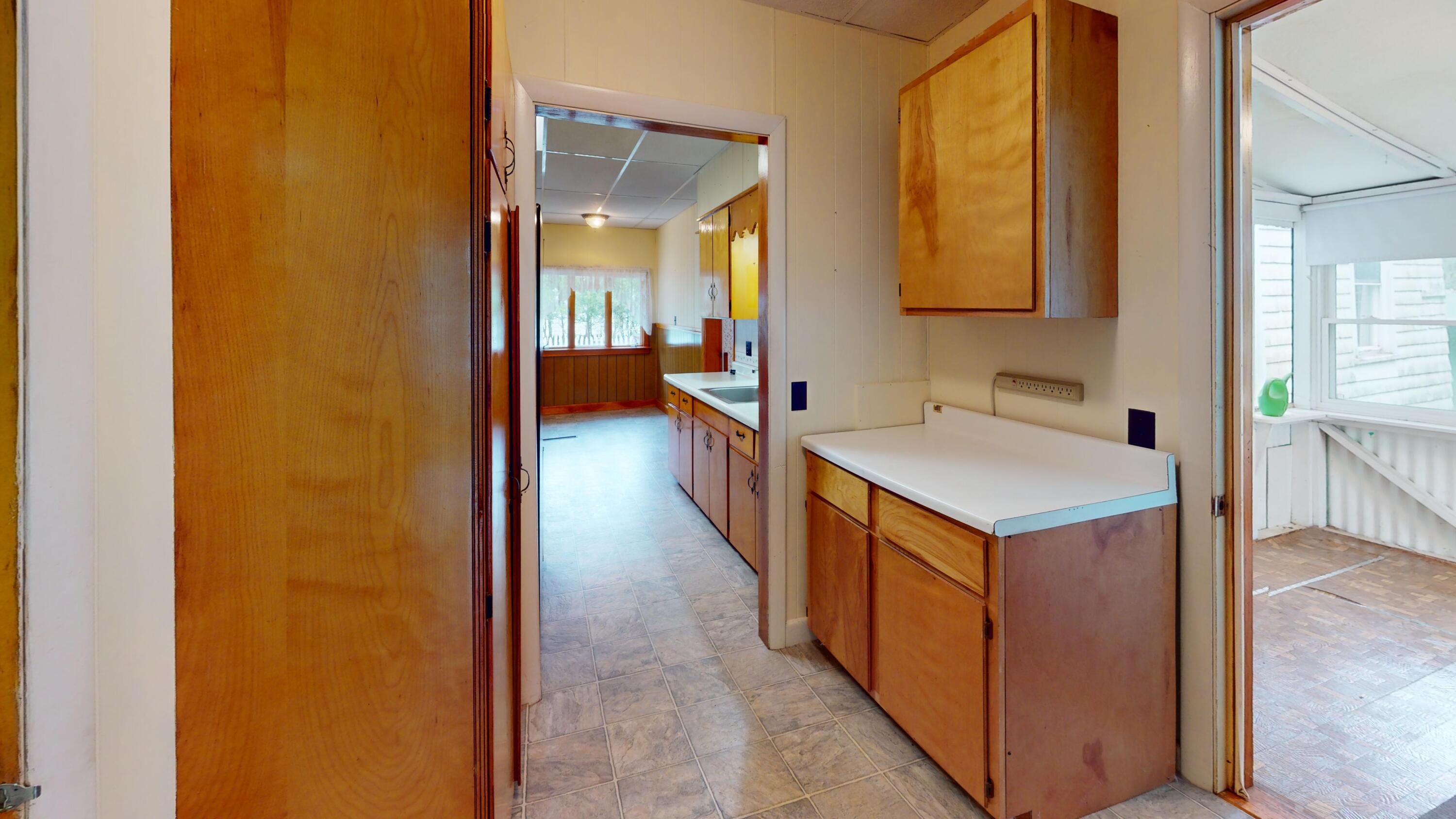 18 Bruce Street Machias ME 04654