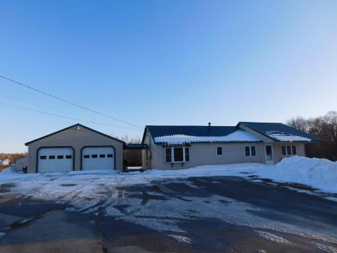 570 Stream Road Winterport ME 04438