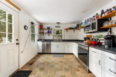 16 Mason Avenue Naples ME 04055