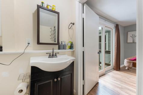 16 Mason Avenue Naples ME 04055