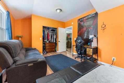 16 Mason Avenue Naples ME 04055