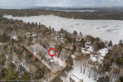 16 Mason Avenue Naples ME 04055