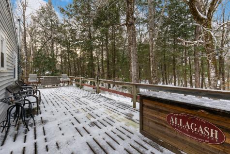 16 Mason Avenue Naples ME 04055