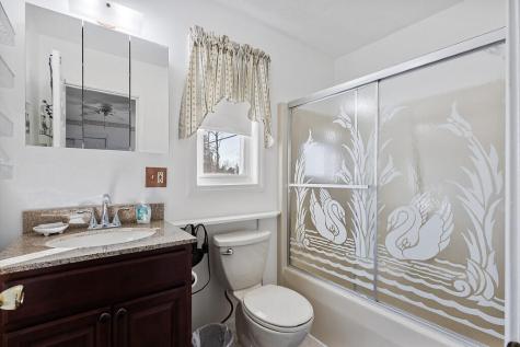 109 Luckys Landing Road Glenburn ME 04401
