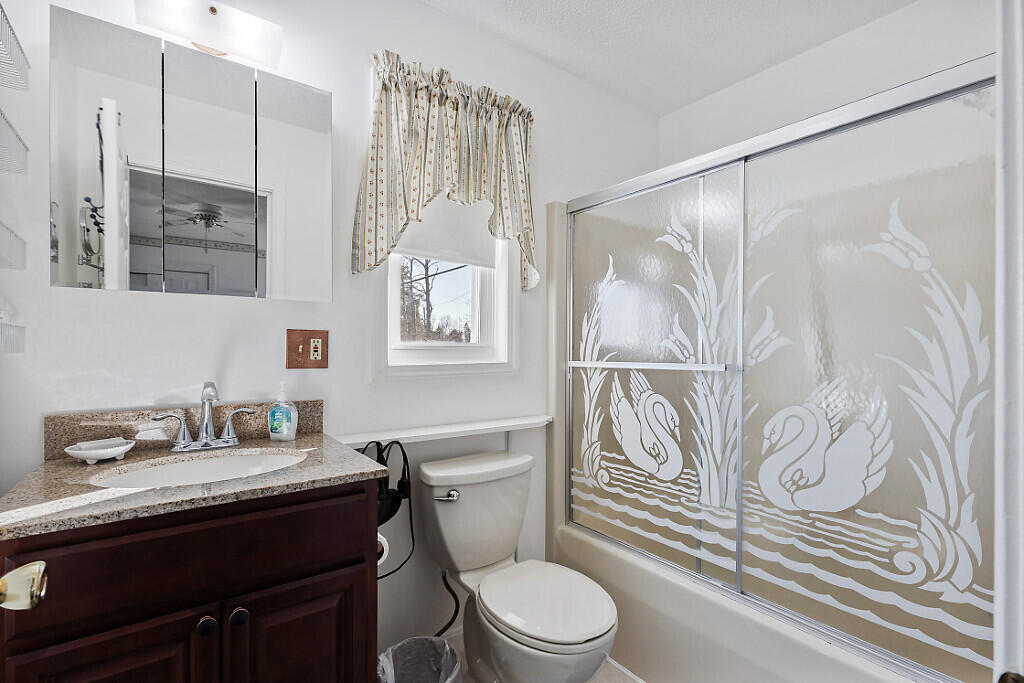 109 Luckys Landing Road Glenburn ME 04401