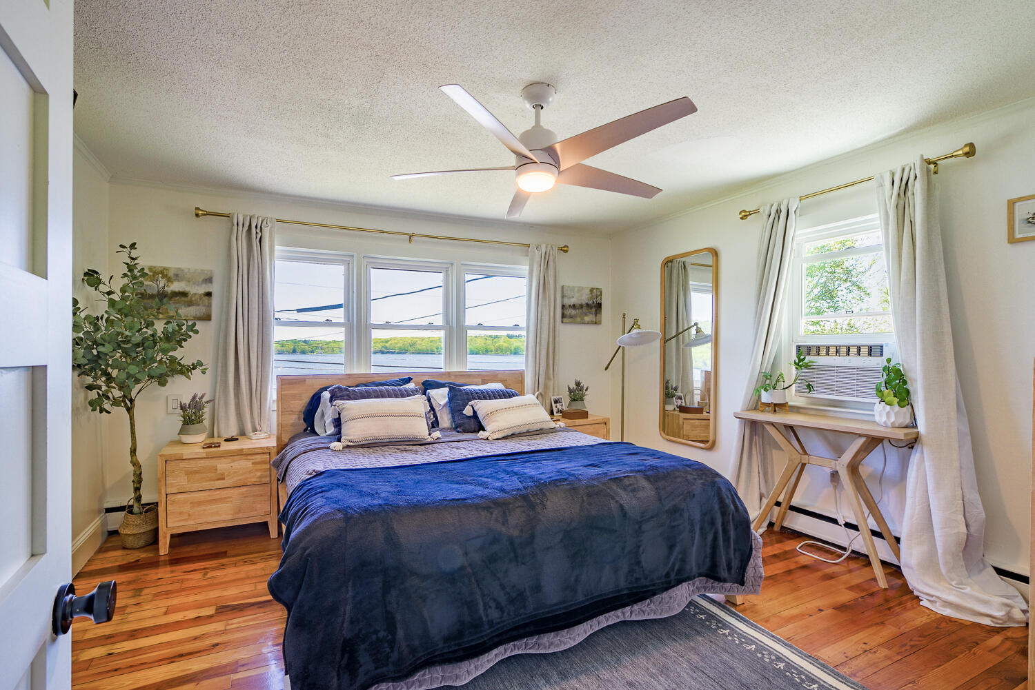 170 Lakeview Drive Rockland ME 04841
