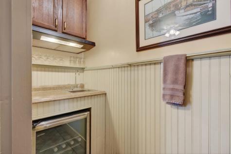 15 Pine Street Portland ME 04102