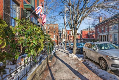 15 Pine Street Portland ME 04102