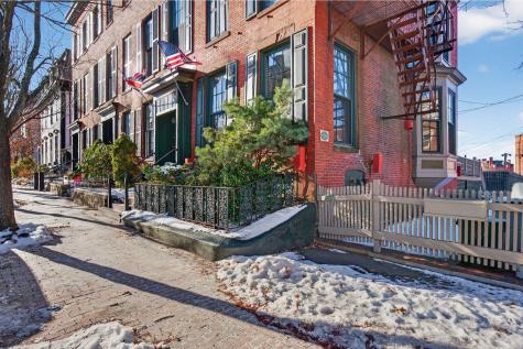 15 Pine Street Portland ME 04102