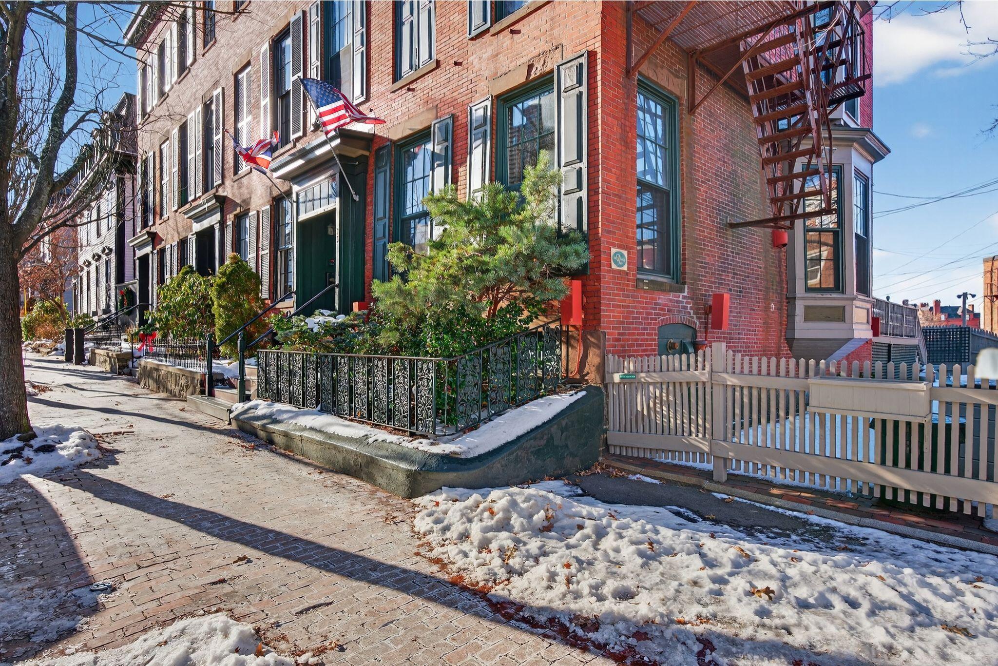 15 Pine Street Portland ME 04102