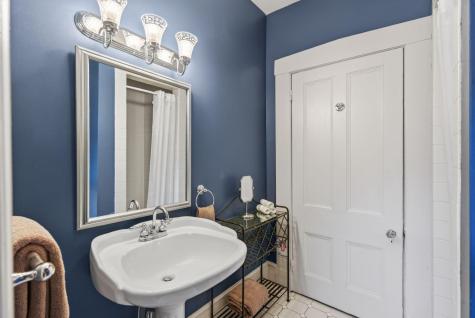 15 Pine Street Portland ME 04102