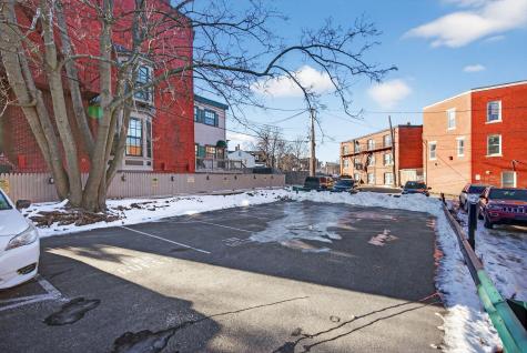 15 Pine Street Portland ME 04102