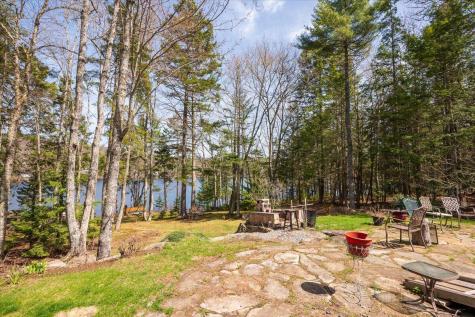 37 Whale Rock Road Boothbay ME 04537